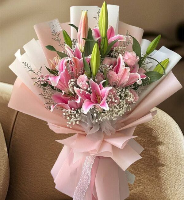 Bouquet le lise et rose rose