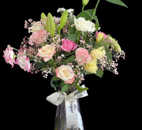 Bouquet mixte avec vase