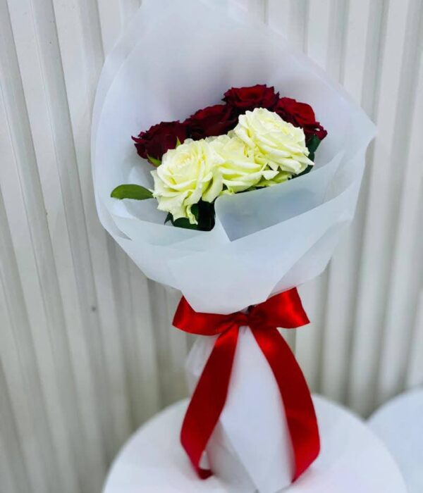 Bouquet rouge et blanche
