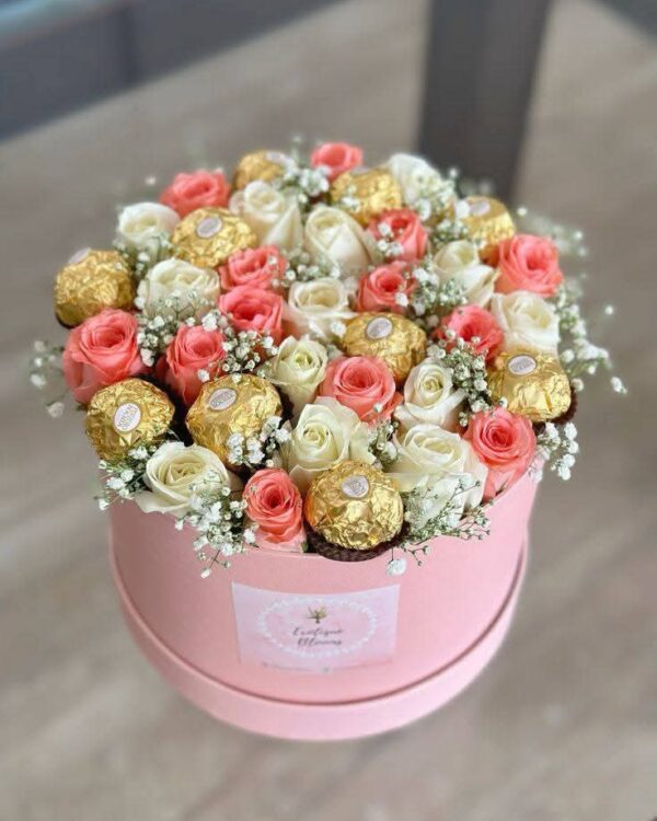 Box rose mixte avec chocolat