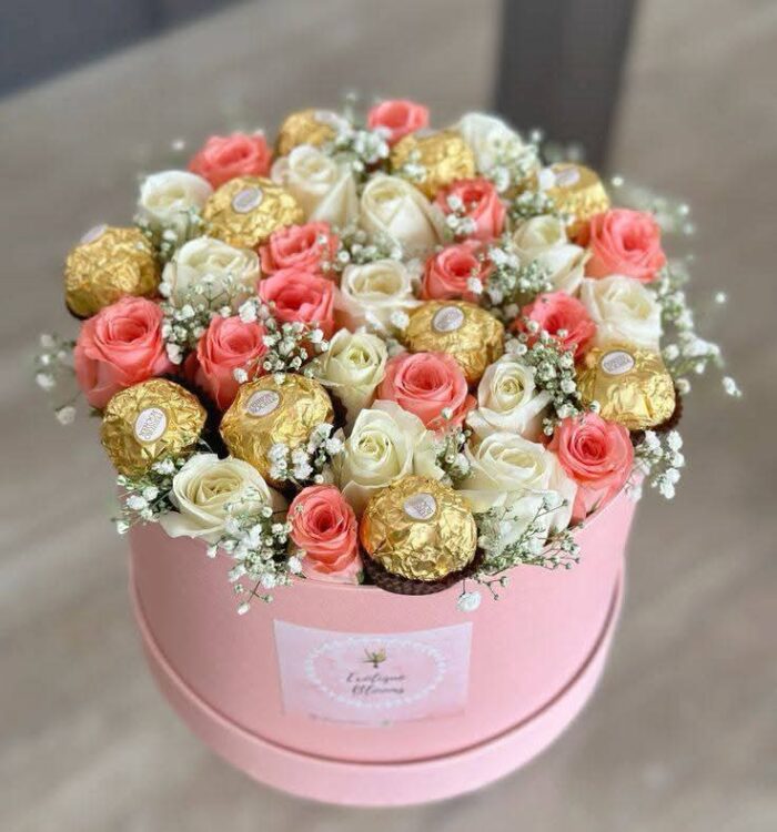Box rose mixte avec chocolat